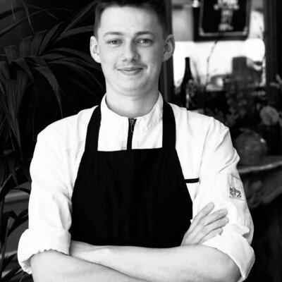 Sander zoekt een Appartement / Studio in Antwerpen