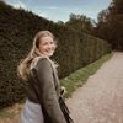 Femke  zoekt een Kamer / Appartement / Studio in Antwerpen