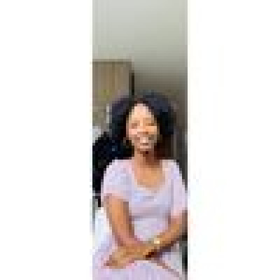 Erica Dushime zoekt een Appartement / Studio in Antwerpen