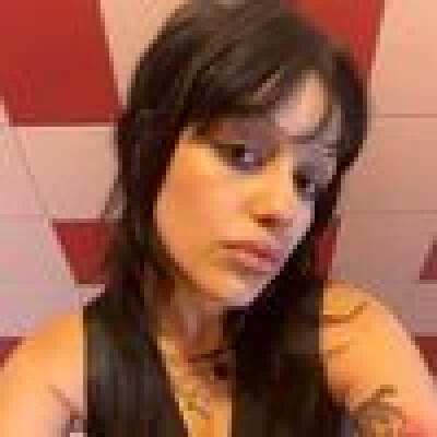 Adriana Tiana  zoekt een Appartement / Studio in Antwerpen