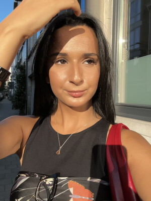 Salma zoekt een Kot / Appartement / Studio in Antwerpen