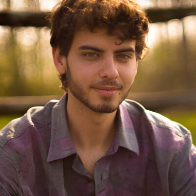 Frederik  zoekt een Kamer / Appartement / Studio in Antwerpen