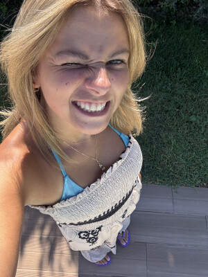 Madchen zoekt een Kamer / Studio in Antwerpen