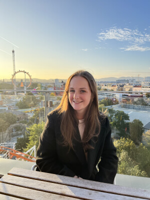 Femke zoekt een Kamer / Appartement / Studio in Antwerpen