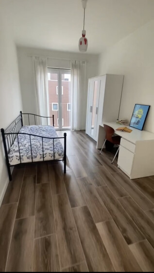 Nice rooms furnished.