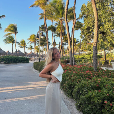 Pleun zoekt een Kamer / Appartement / Studio in Antwerpen