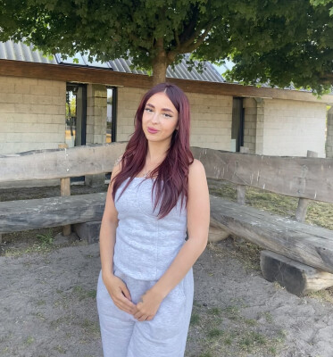 Yousra is looking for a Room / Apartment / Studio in Antwerpen